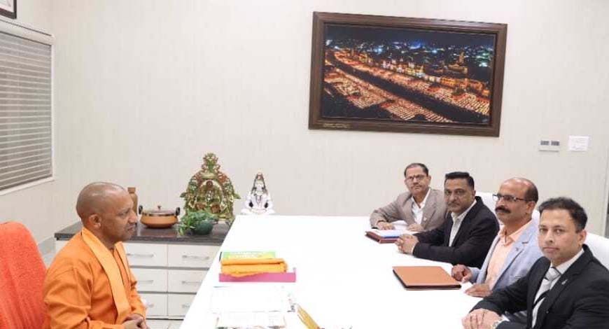 UP CM Yogi Adityanath Met With Top 5 Companies head